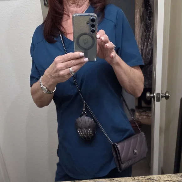 Kurt Geiger Gunmetal Metallic Crossbody/wallet NWT. With Eagle Head Change Pouch - Picture 9 of 12